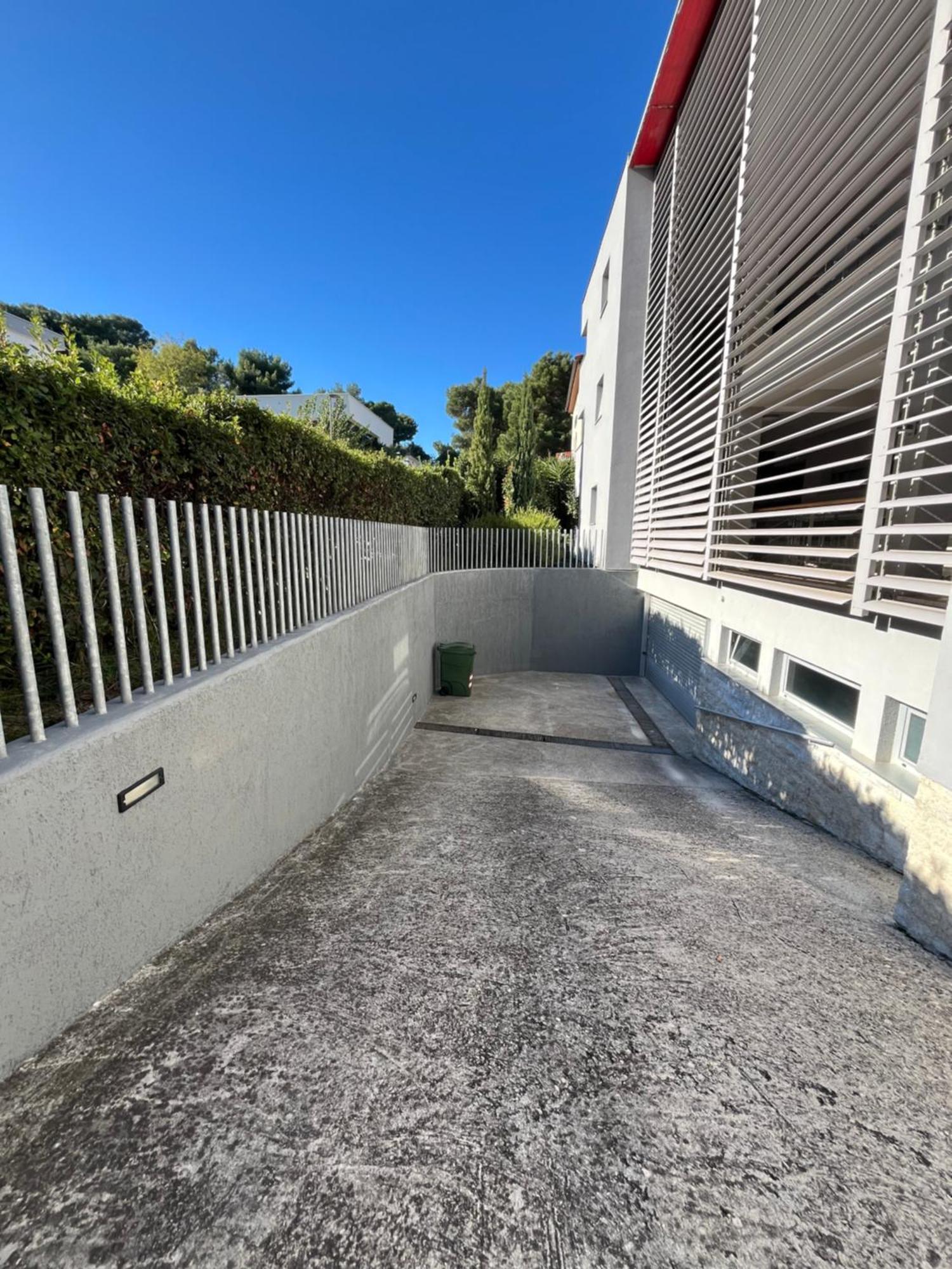 Alessia Apartments-Top Location And Garage Parking ロヴィニ エクステリア 写真